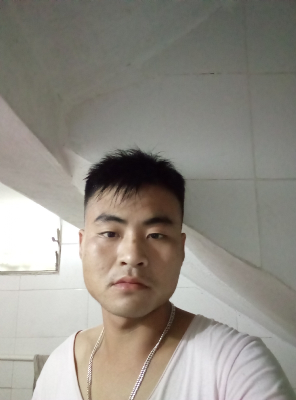 落叶知秋的第一张照片--南平相亲网