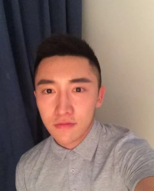 灰太狼的第一张照片--南平相亲网