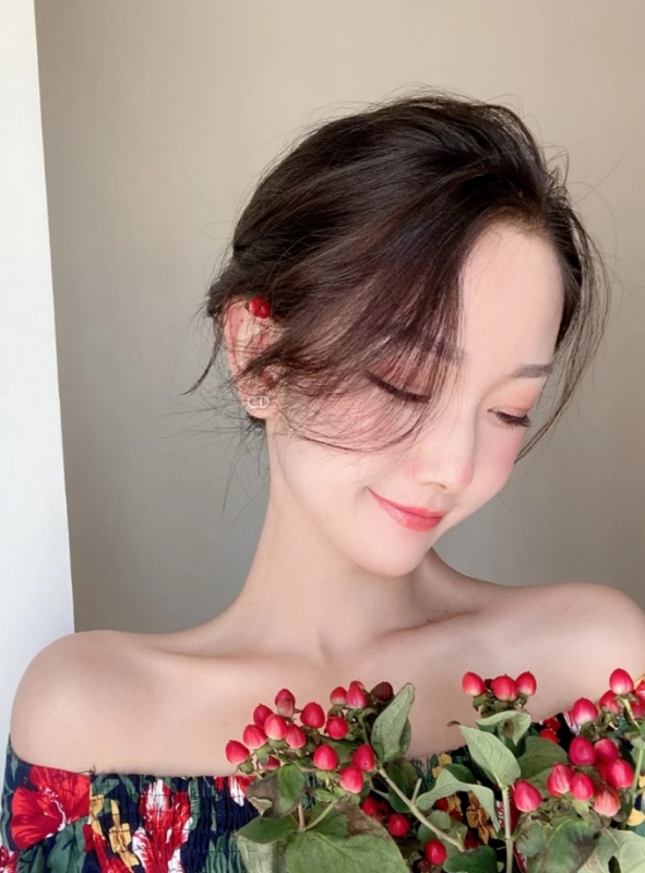 小诗vanessa的第二张照片--南平相亲网