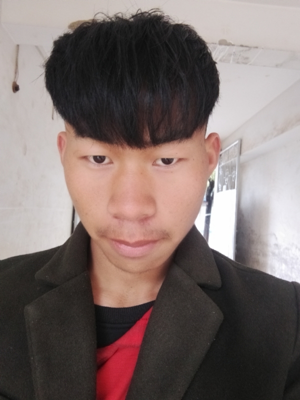 少年不在少的第二张照片--南平相亲网