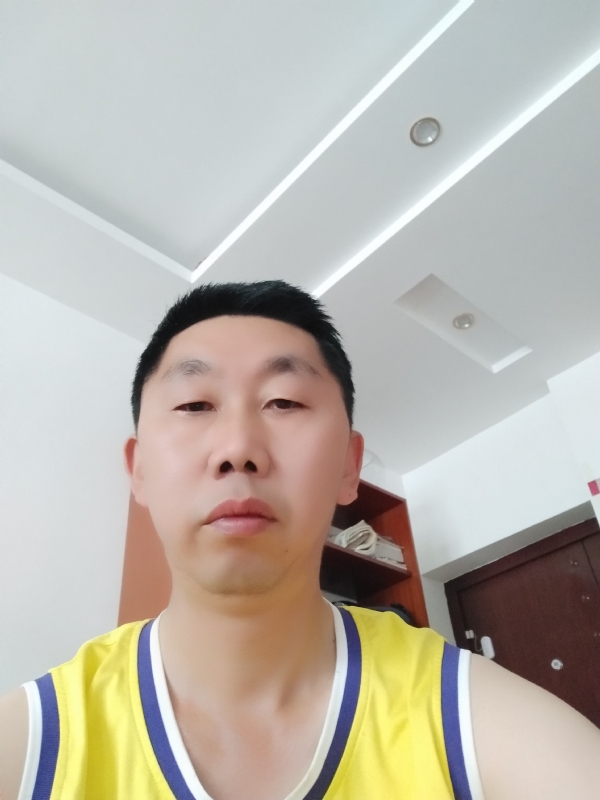 写尽半生纸上酸的第一张照片--南平相亲网