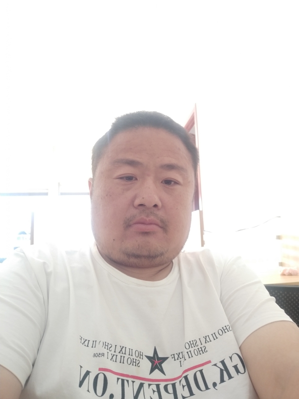 流星隐爱的第二张照片--南平相亲网