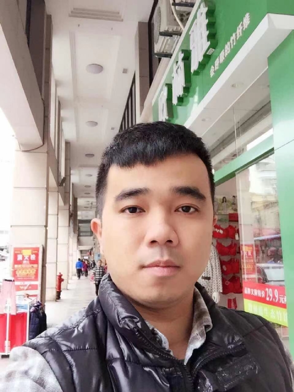 小小怪兽的第一张照片--南平相亲网