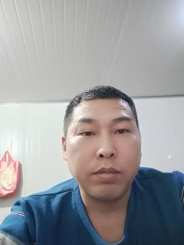 开着拖拉机去兜风的第一张照片--南平相亲网