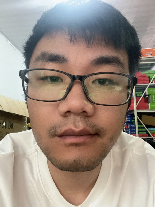 搬砖中的第二张照片--南平相亲网