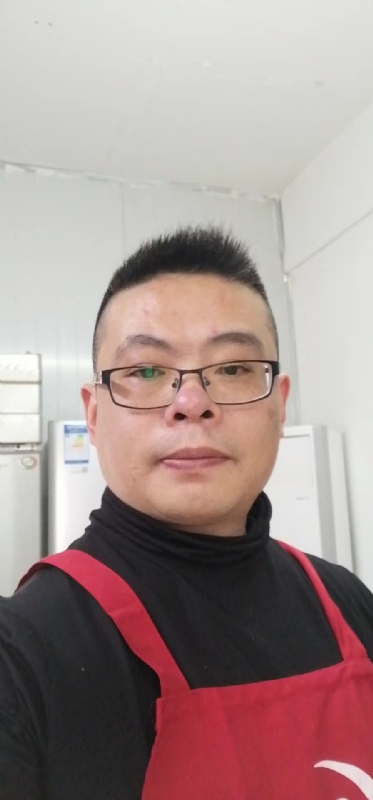 努力奋斗的第一张照片--南平相亲网