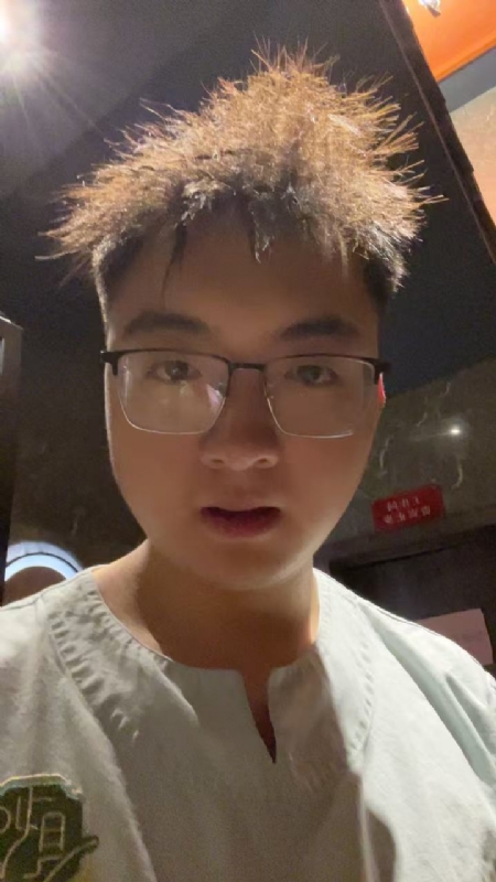 成熟稳重的男士的第一张照片--南平相亲网