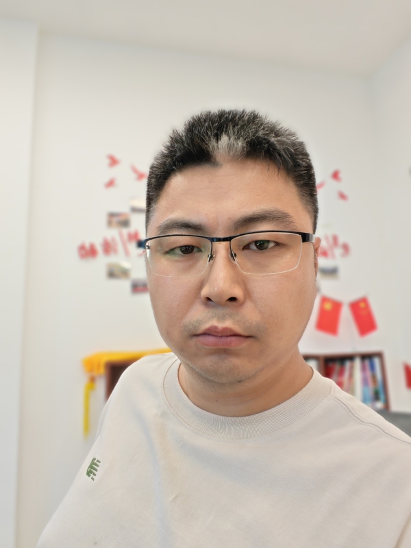 苦海寻舟的第一张照片--南平相亲网